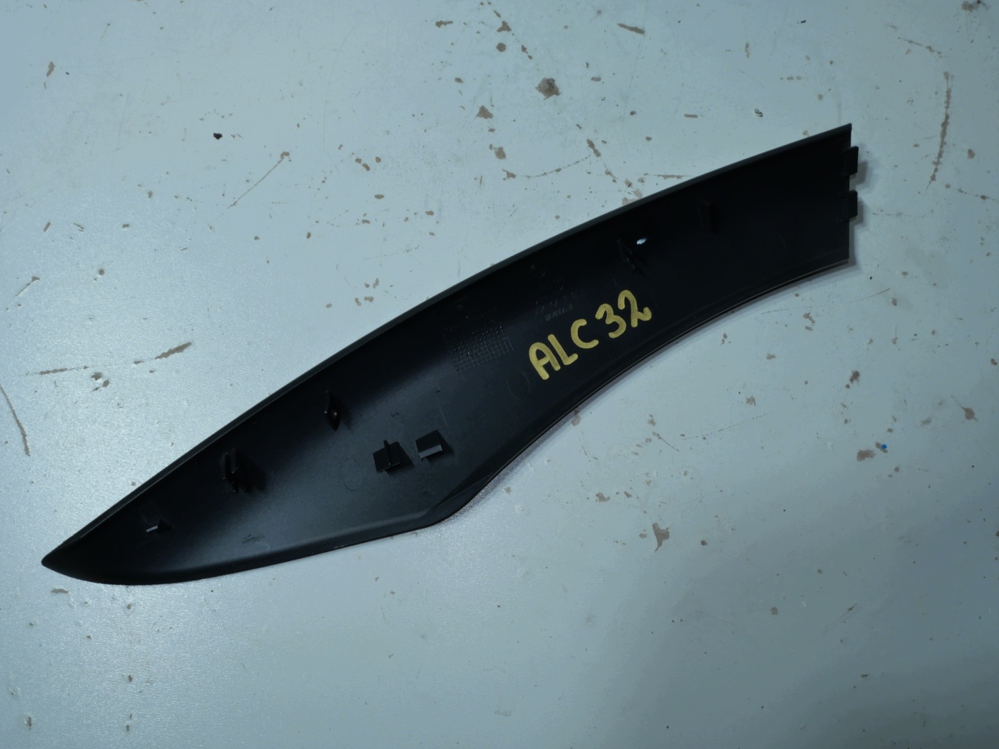 spoiler cap for ski SKODA YETI 5L0860146