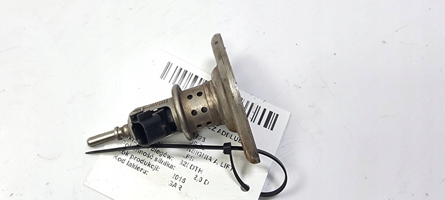 injector ADBLUE 55485888 OPEL INSIGNIA A LIFT