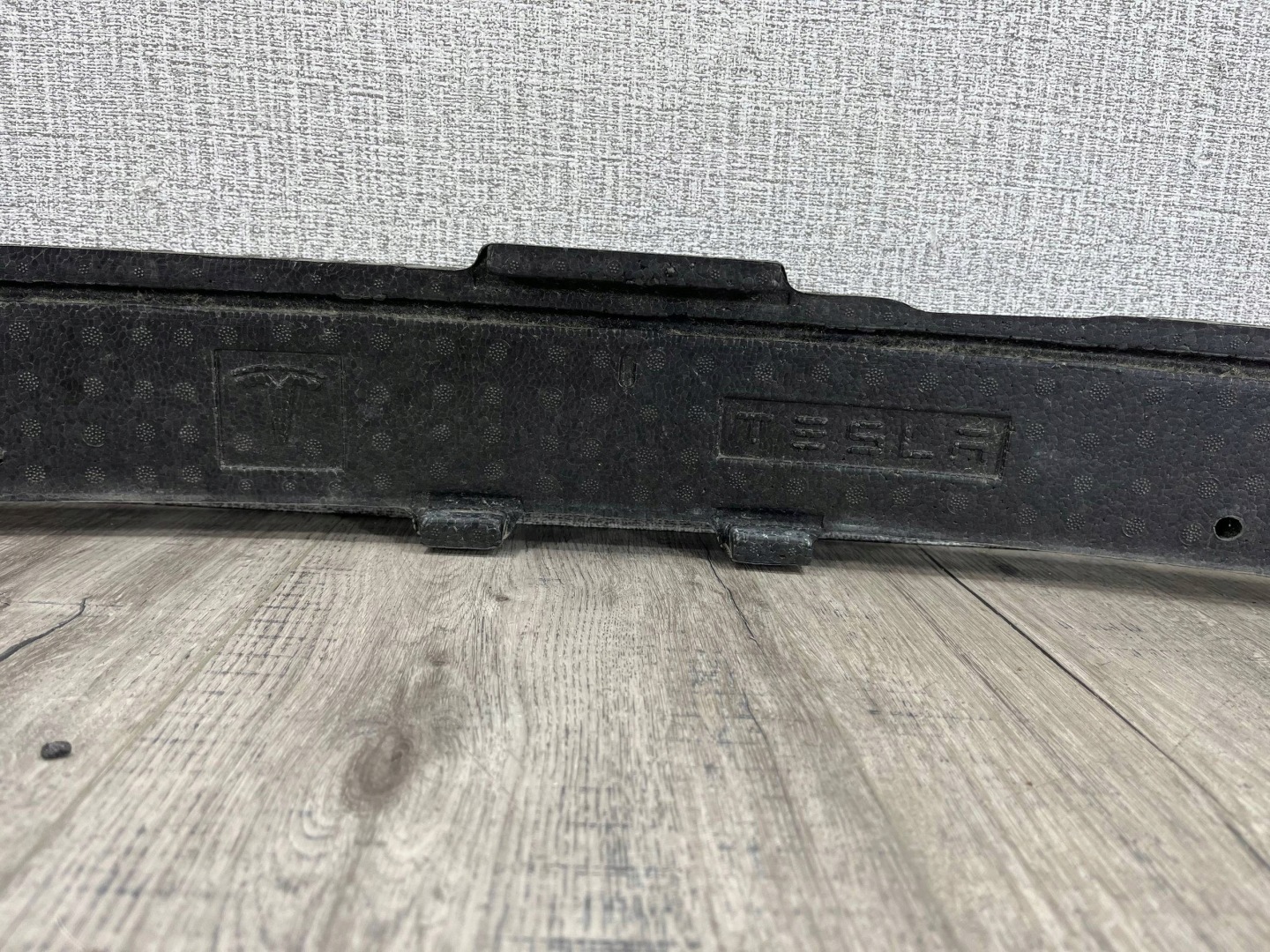 TESLA MODEL 3 III ABSORBER PIANKA nárazníku předek 1104669-CN-G