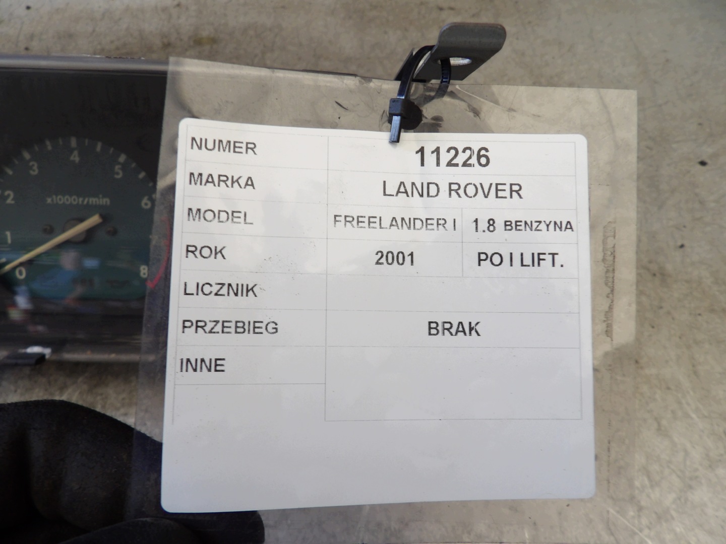 LAND ROVER FREELANDER and LIFT dials D801153L