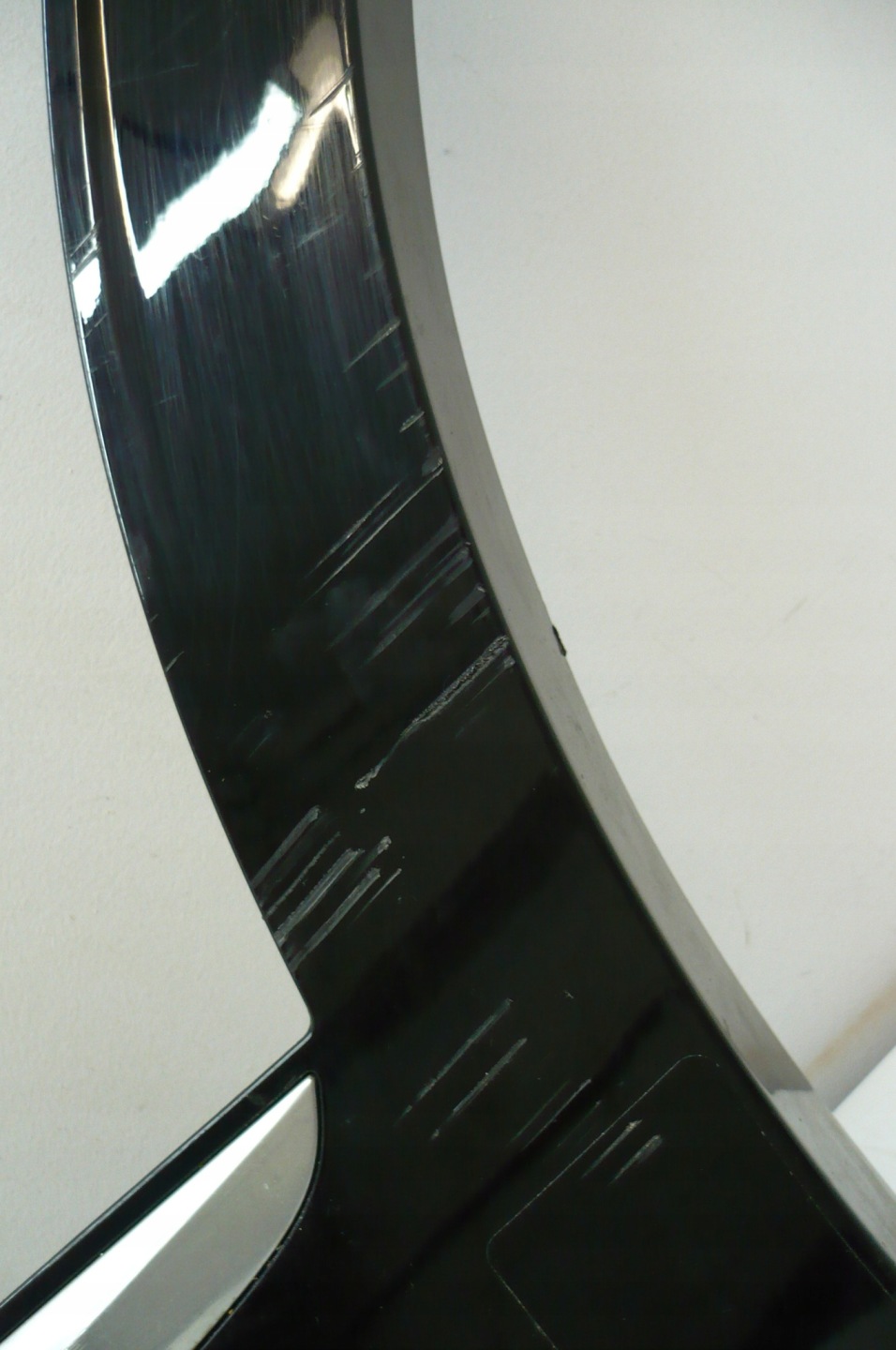 KIA SPORTAGE V 21- moulding door left rear part