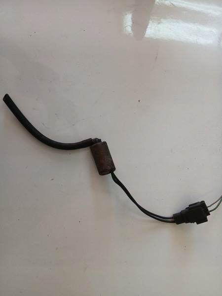 sensor unterdruck FORD MONDEO MK2 93BB-9C915-BA