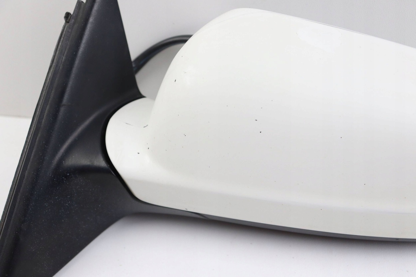 VW PASSAT B5 FL mirror left 5 PIN E1020479 colour BIALY EUROPA