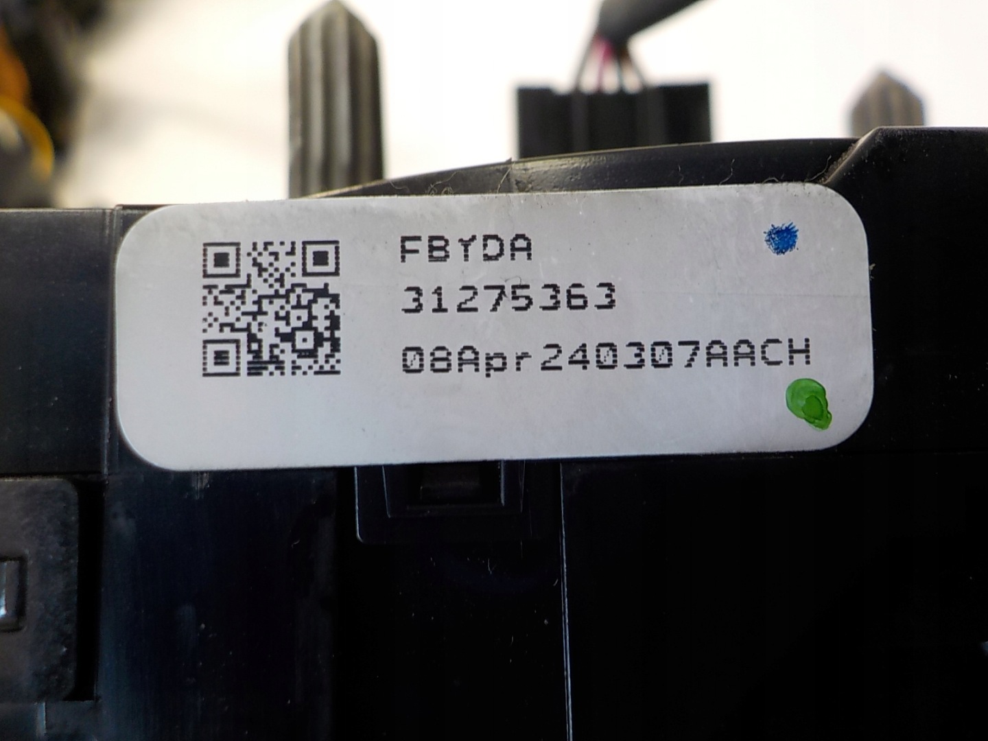 VOLVO S80 II V70 steering wheel levers and controls ring AIRBA