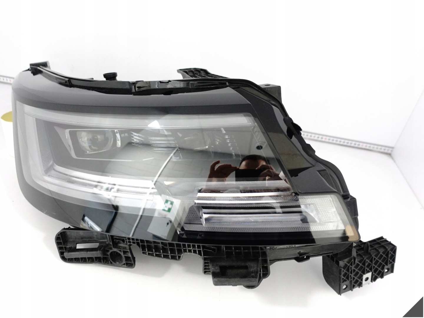 LAND ROVER RANGE ROVER V L460 22- light FULL LED right front EUROPA