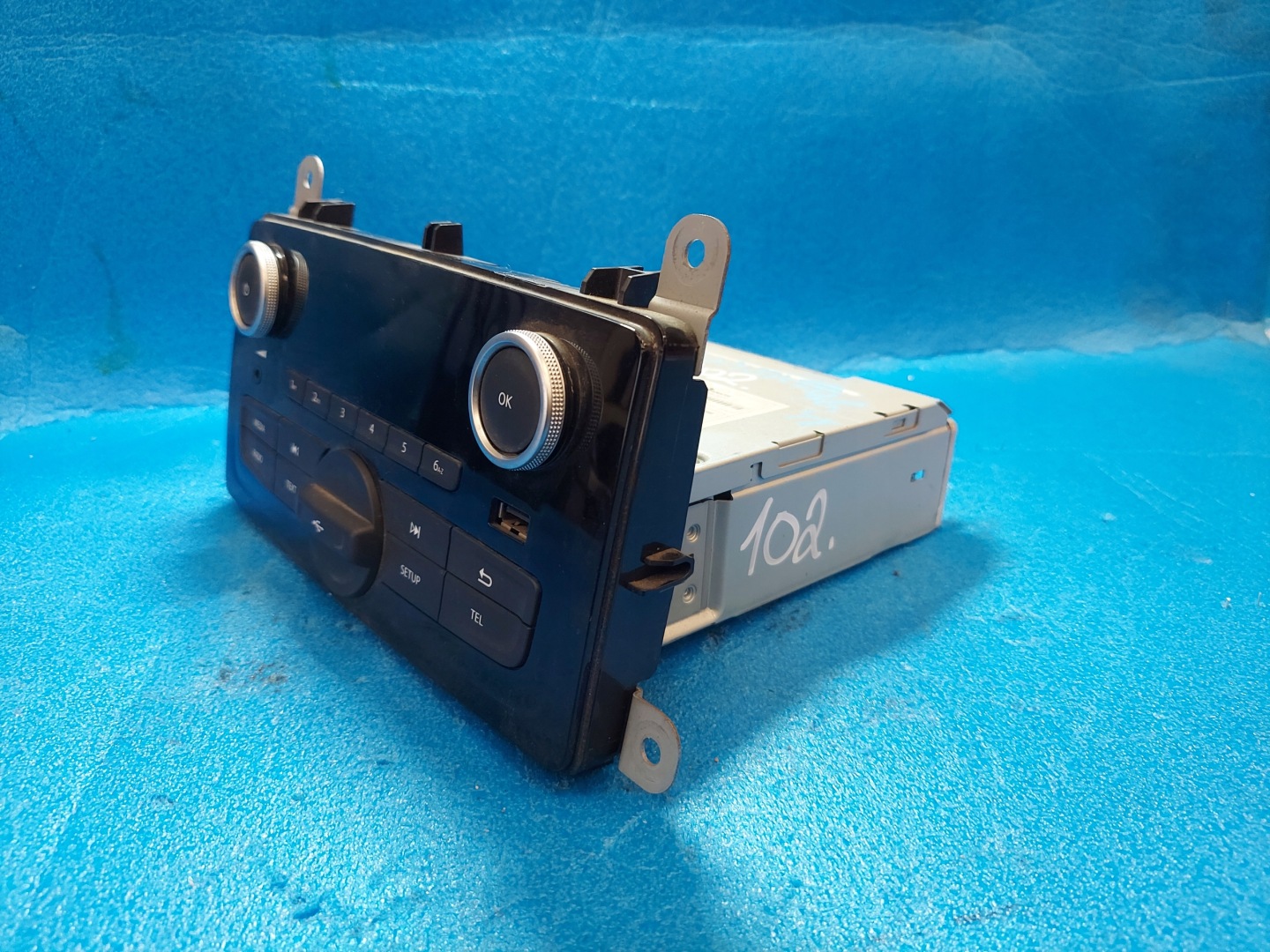 RADIO EKRAN CLIO IV 281077