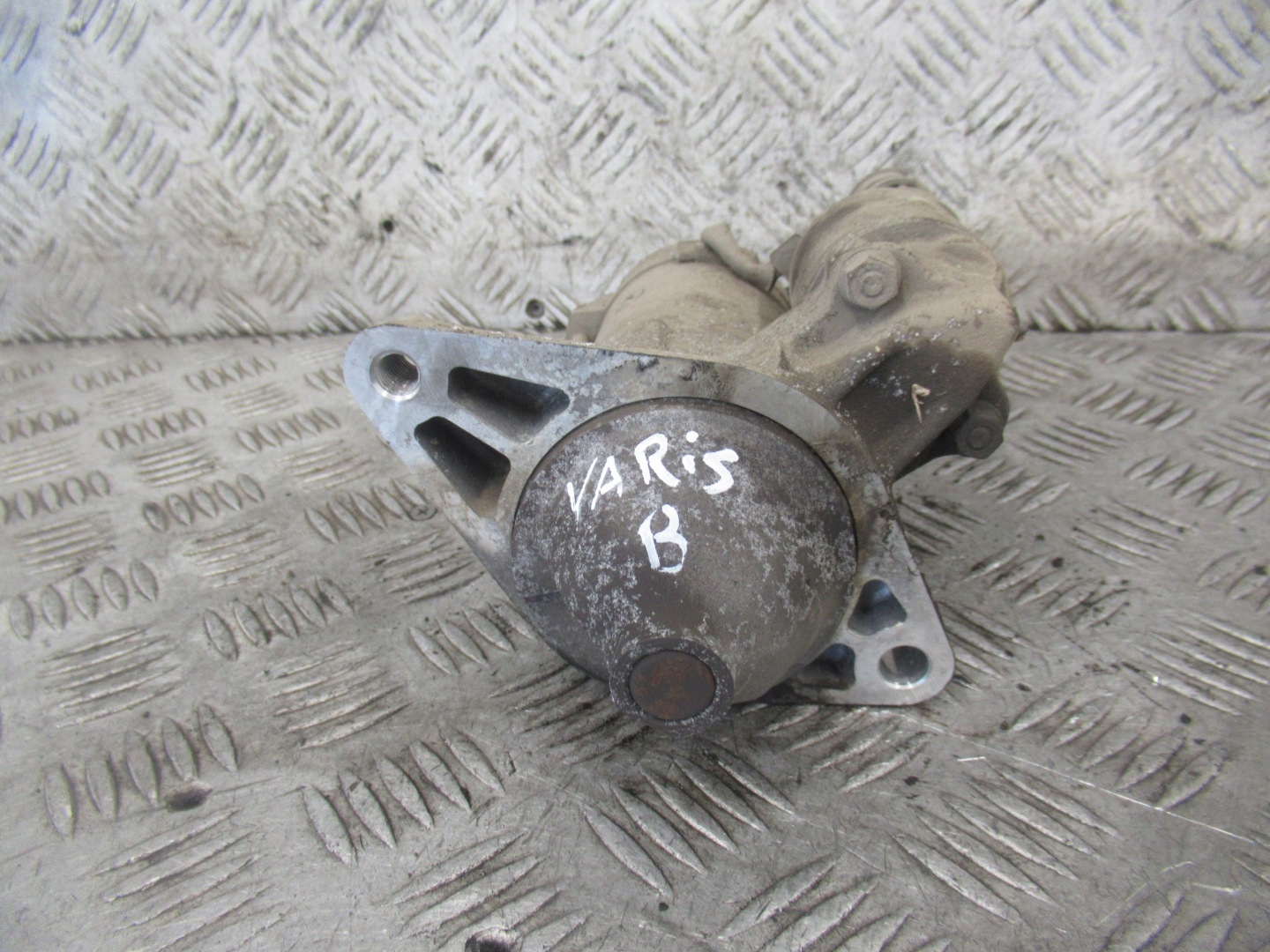 starter TOYOTA YARIS 1 28100-0J020