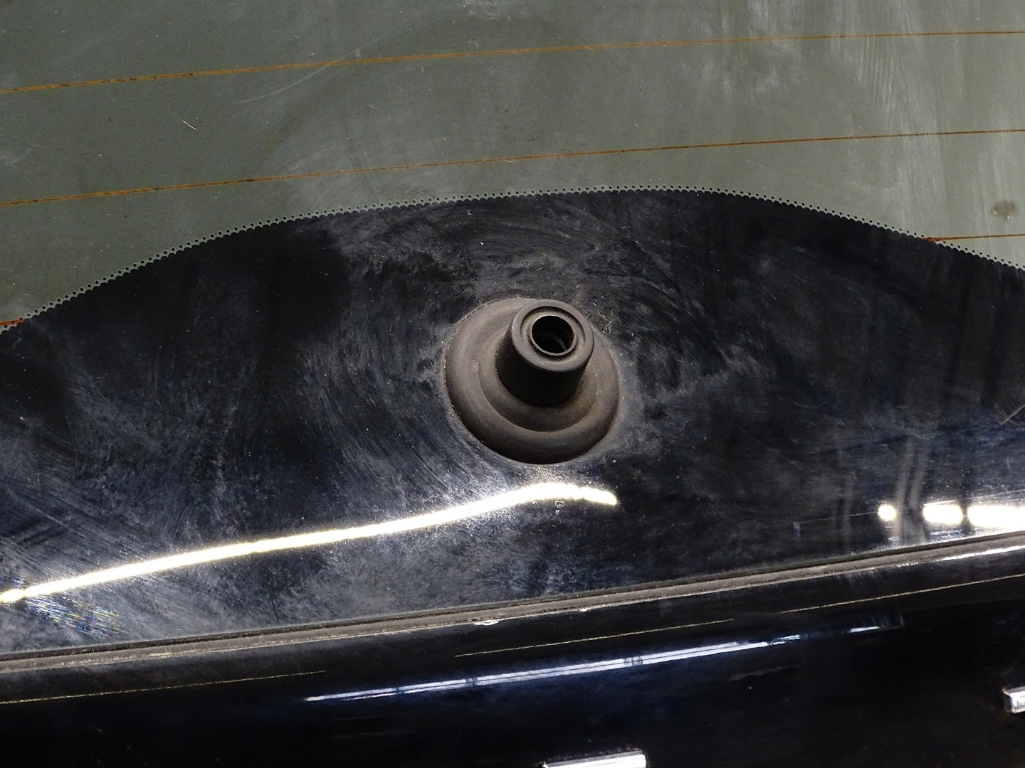 trunk door cover boot VOLVO V40 II OSMIUM GREY window 2015