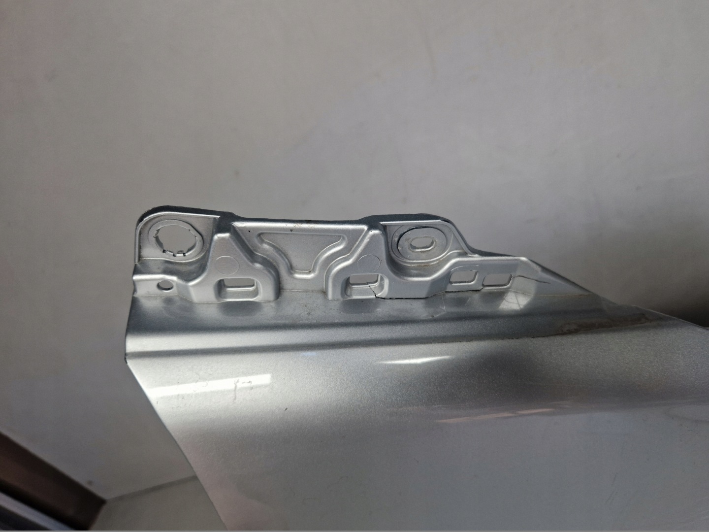 PEUGEOT 3008 fender right front front 9682889380