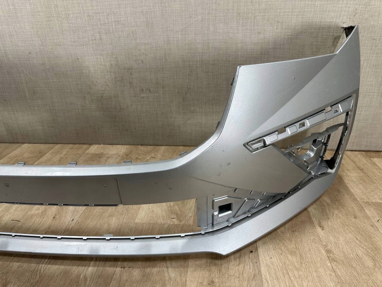 SKODA SCALA LIFT 2023-> bumper front 657807221F