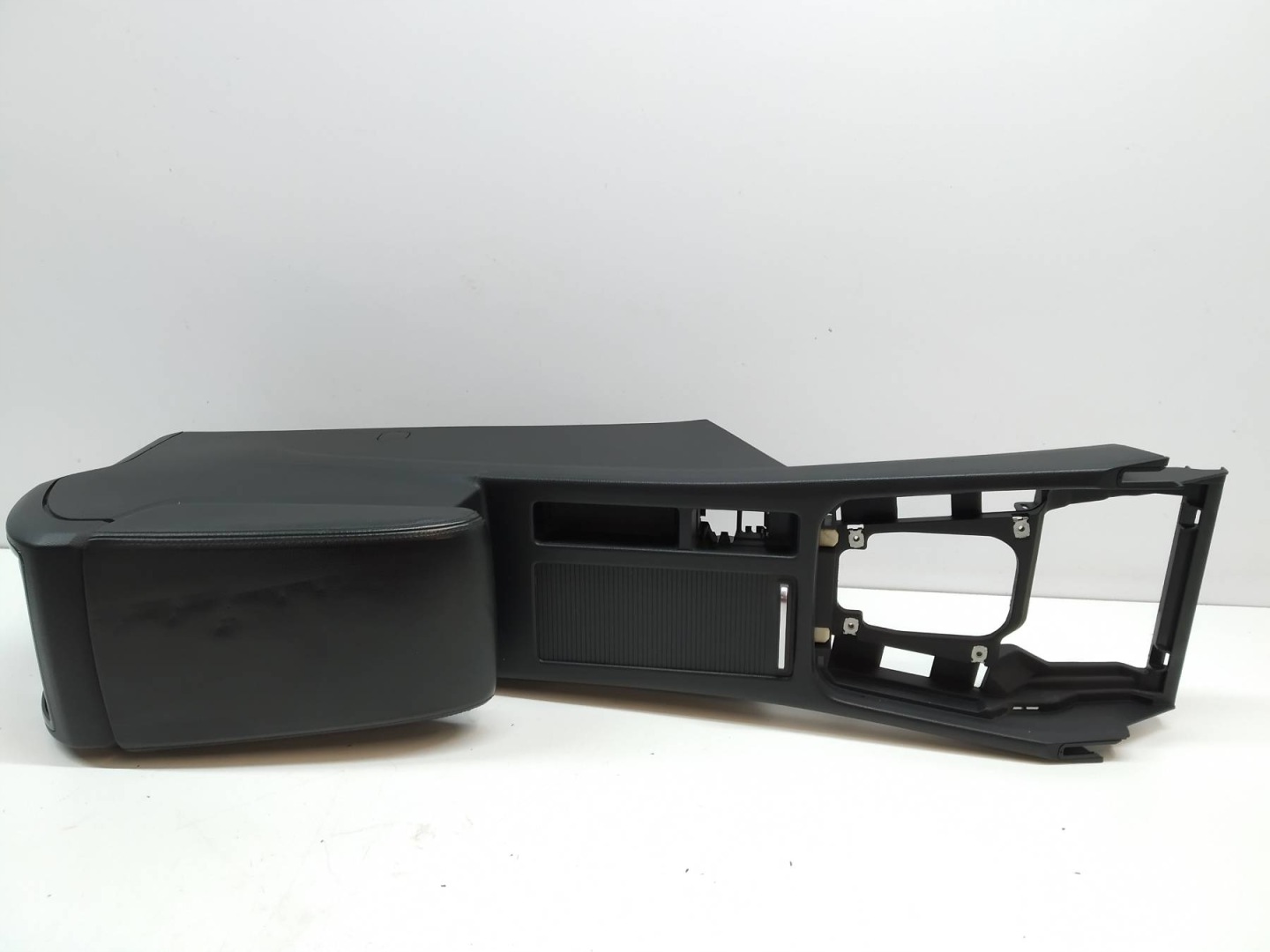 TUNEL central armrest leather VW Volkswagen Passat VIII (2014- ) B8