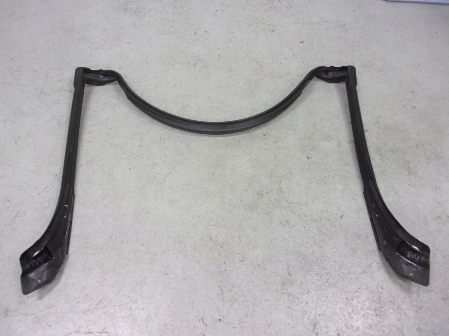 MERCEDES R231 SL 500 gasket windows front A2317200078