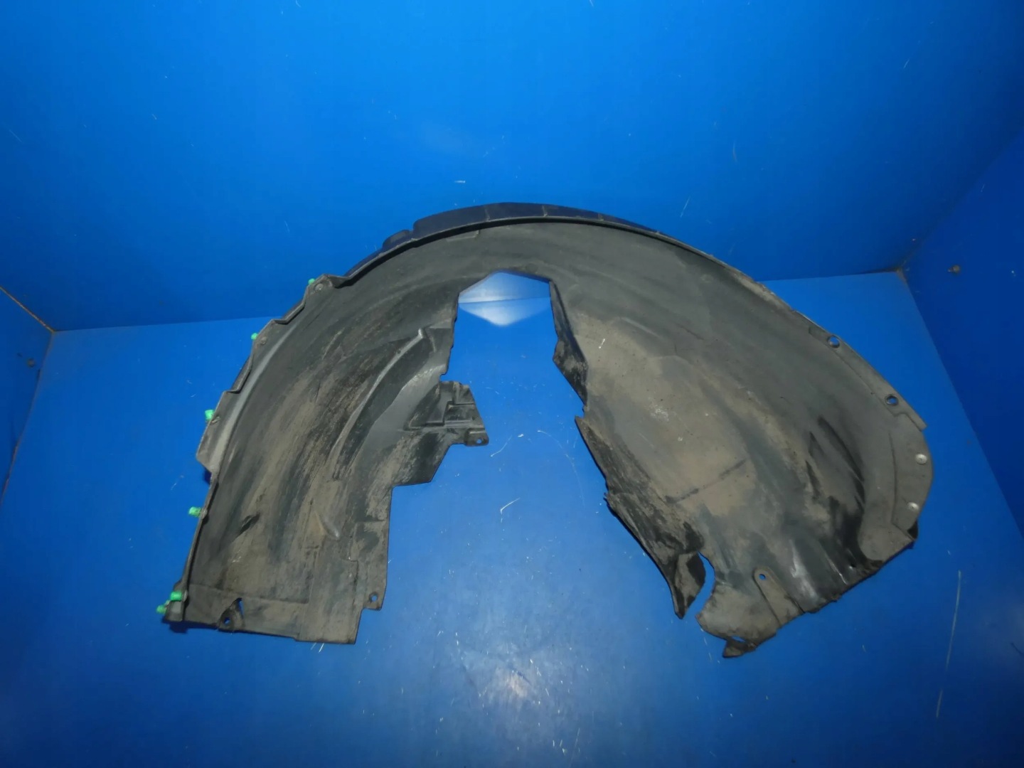 VOLVO V90 II S90 II mudguard left front front - STAN as for FOTO
