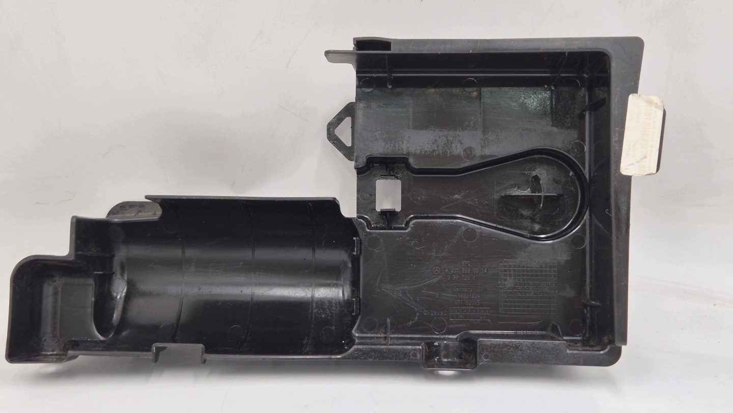 boot floor well MERCEDES W205 A2058990014