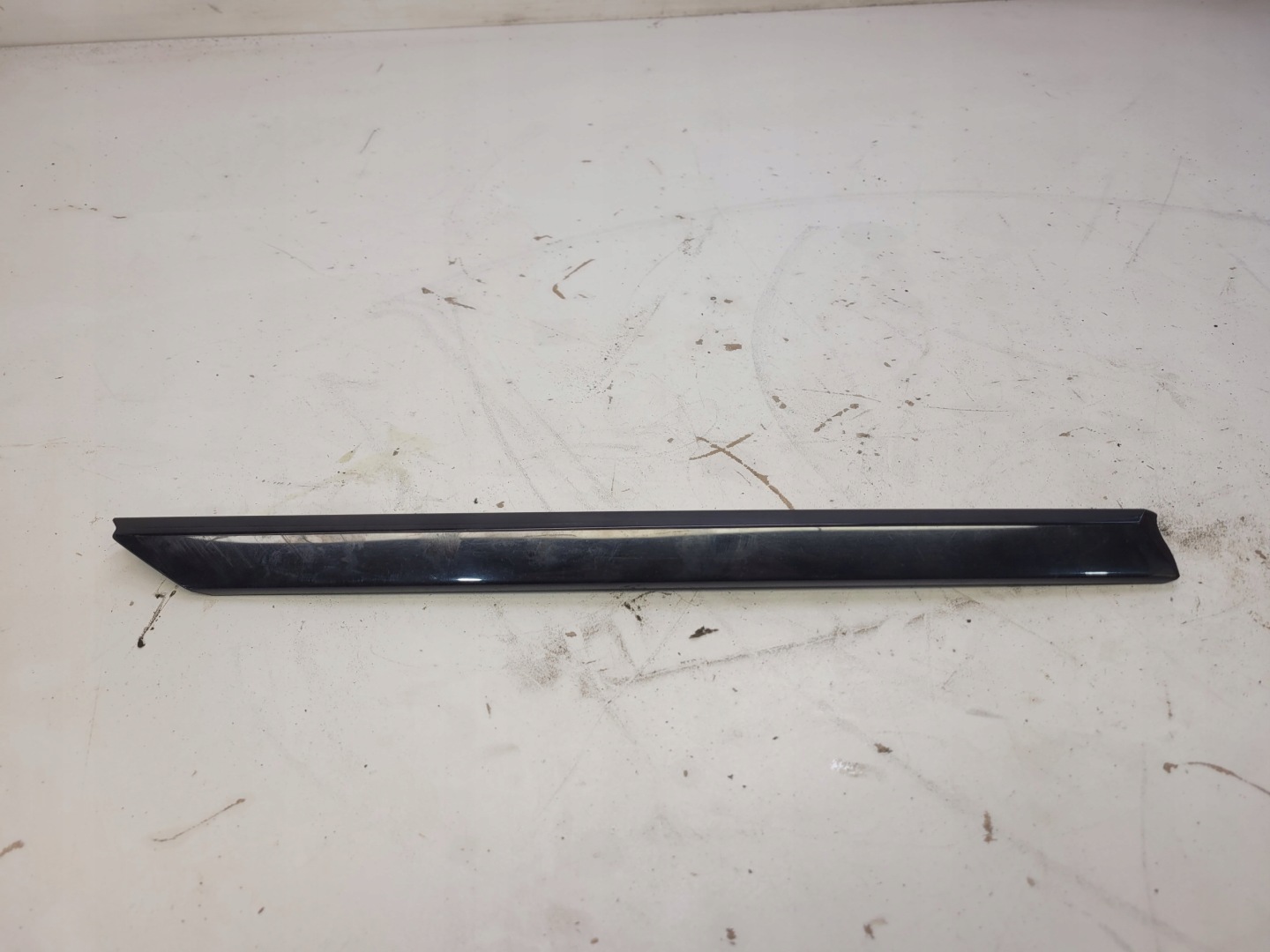 pillar trim C right rear part AUDI A8 D4 4H4853378