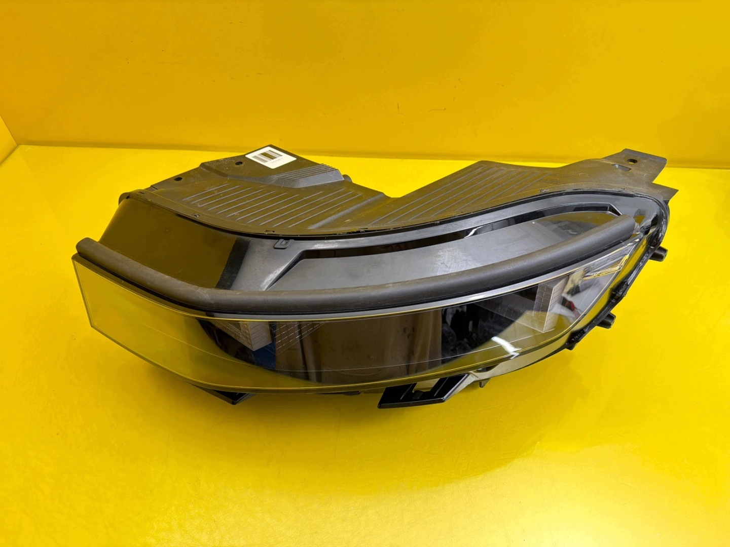 light left front Hyundai Ioniq 5 V Full Led N13L Biala connecting spoiler
