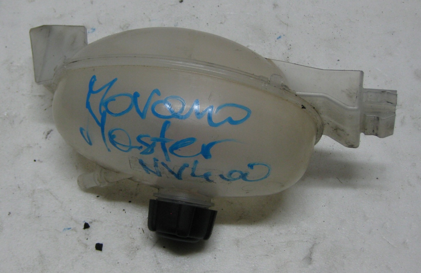 RENAULT MASTER III water tank 217100015R