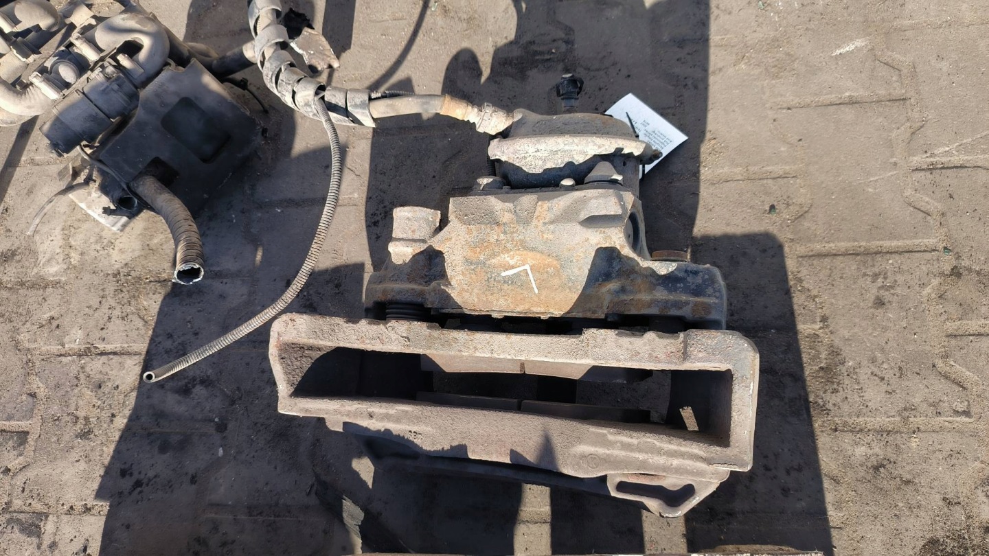 caliper brake front left Mercedes-BENZ ECONIC 2629L
