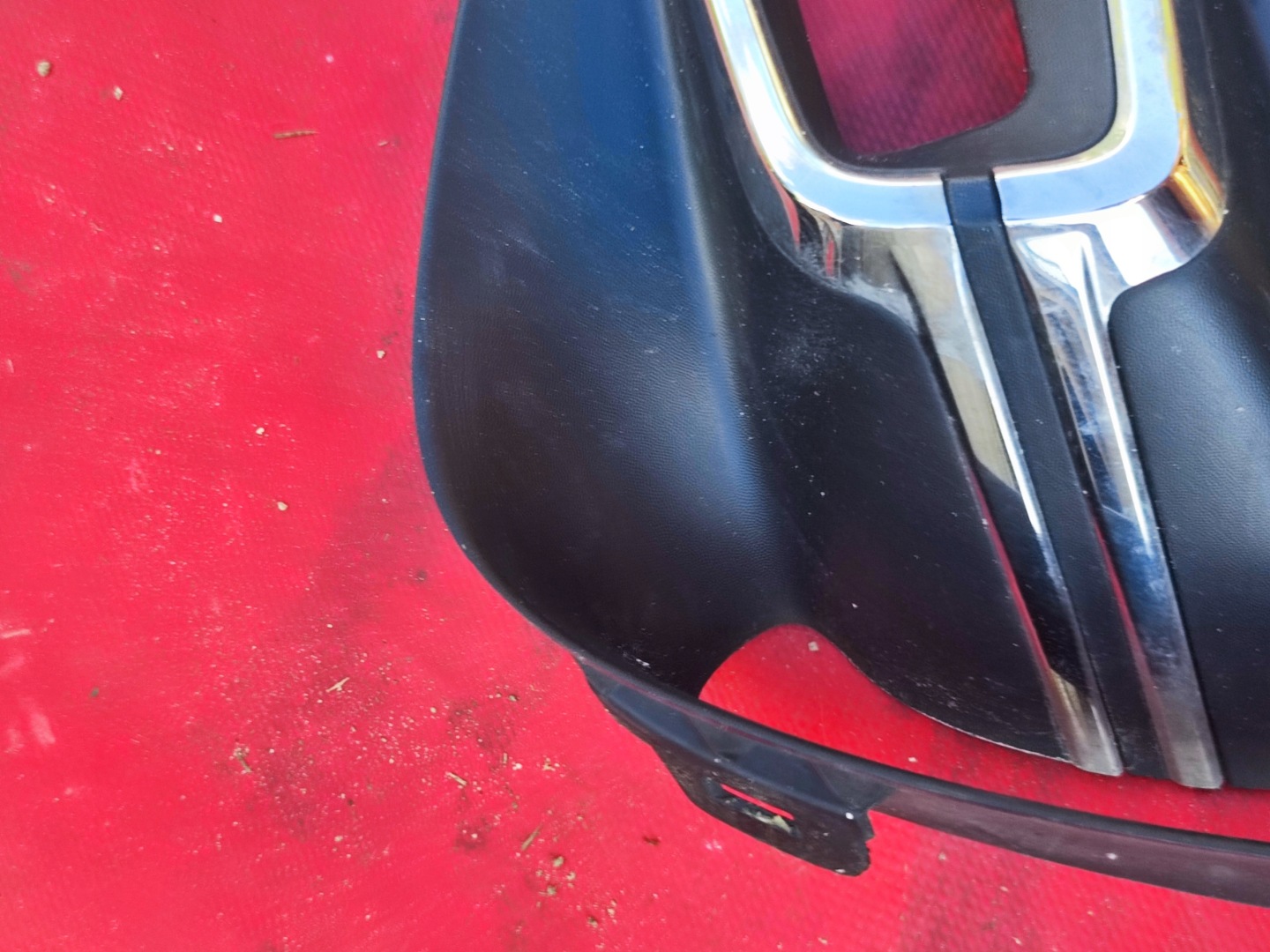 RENAULT CLIO V 19-> grid of a bumper right front front 261A26956R