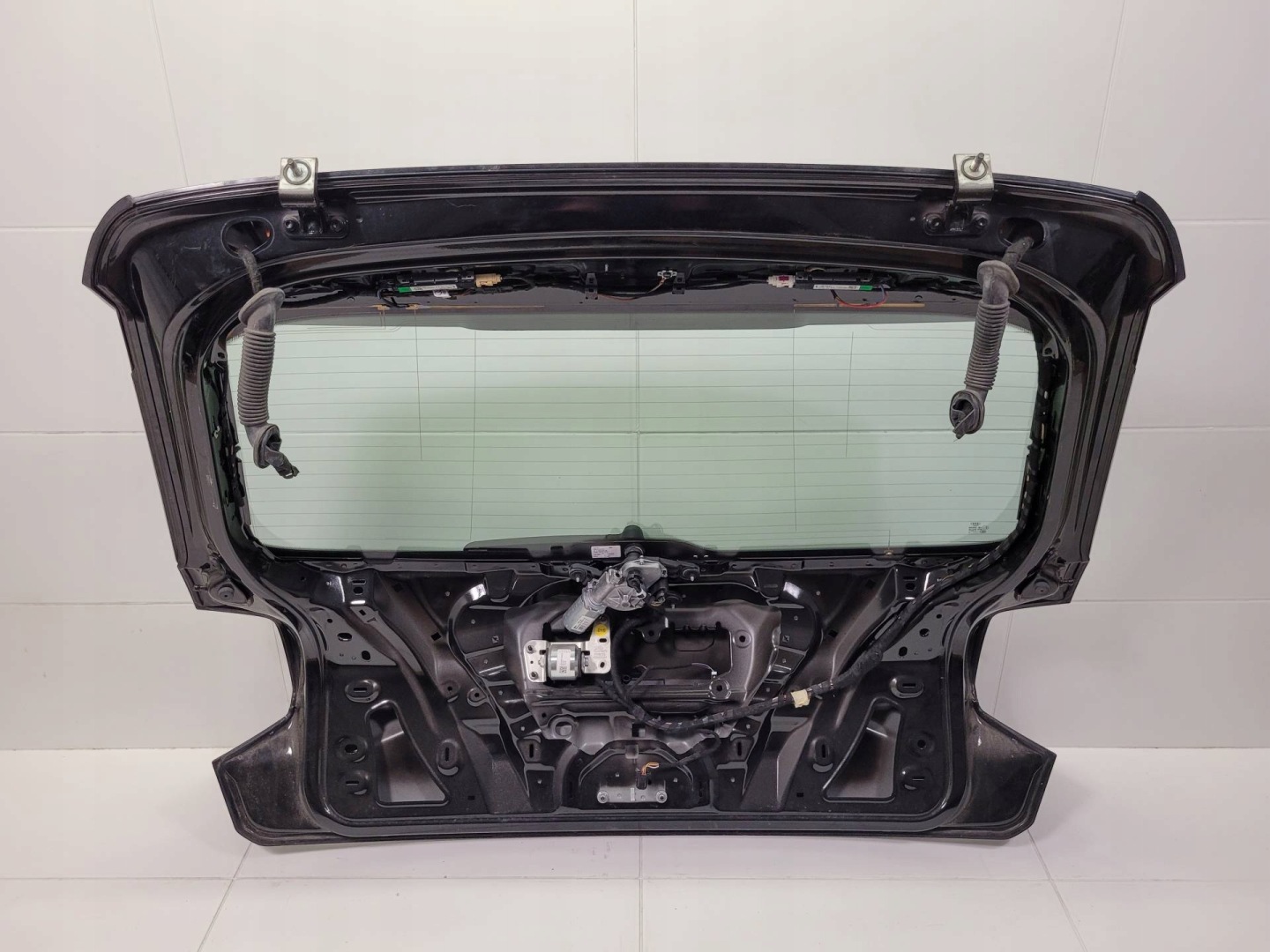 rear trunk door boot Audi Q2 GA 2018