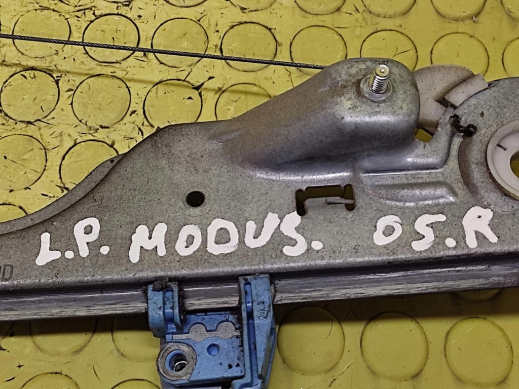 RENAULT MODUS window regulator left front 118241