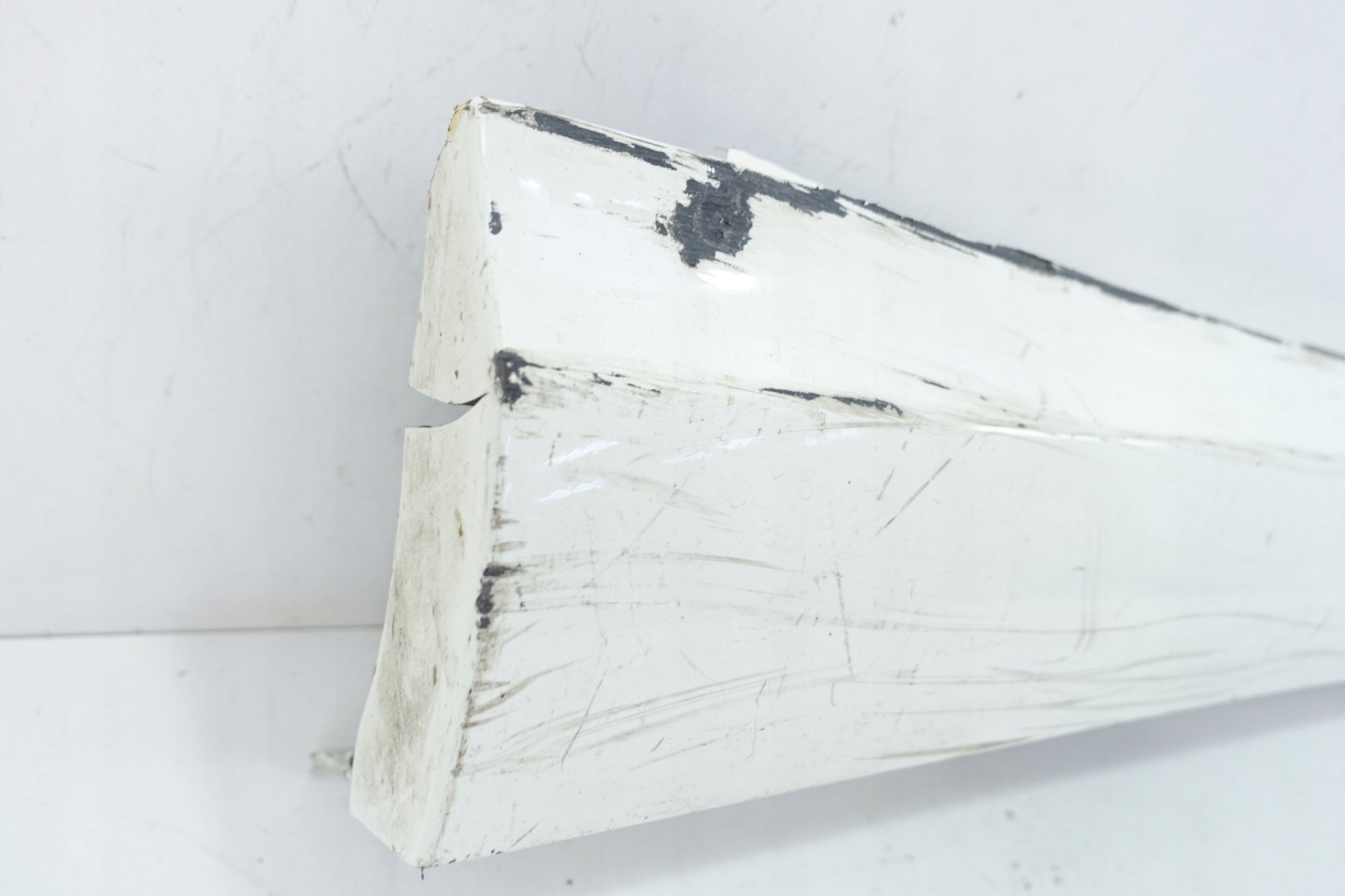 cap moulding threshold right MERCEDES B W246
