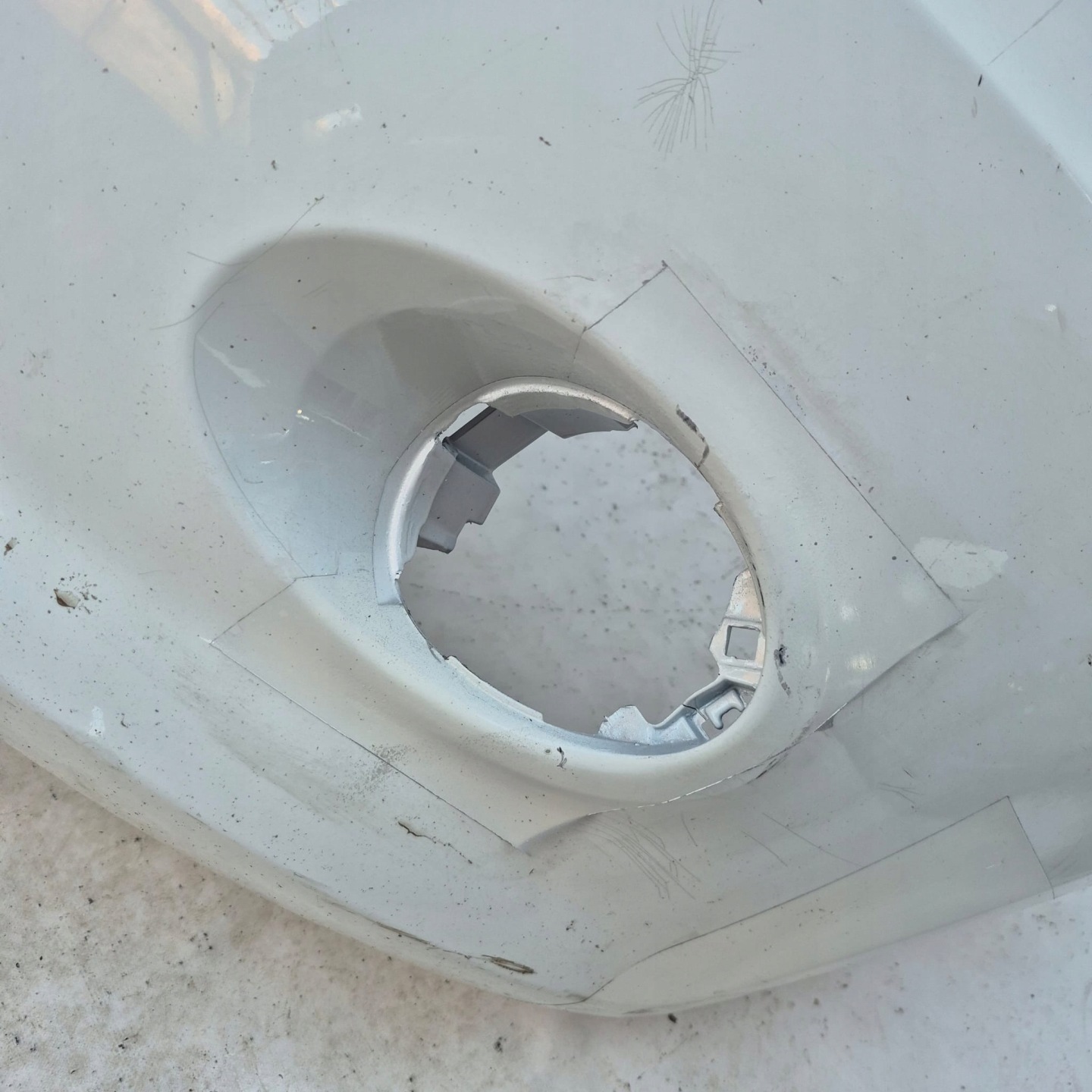 FORD FIESTA MK7 08- bumper front front grid 8A61-17757-B