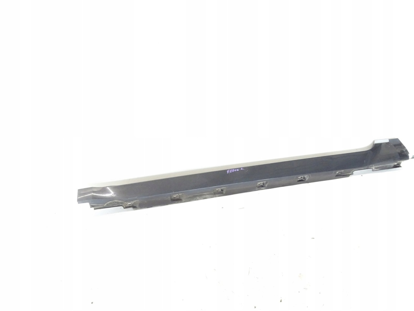 moulding cap threshold left VW ARTEON and 17