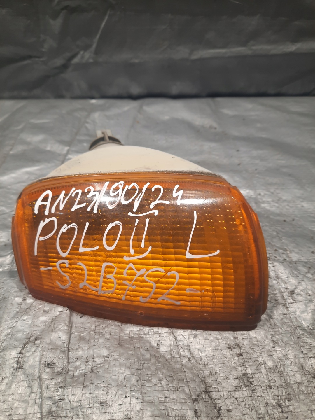 indicator left Volkswagen OE 867953049
