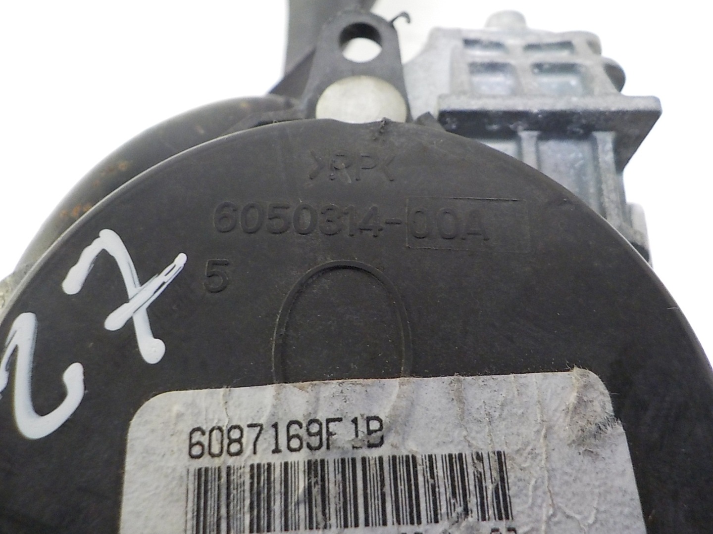 VW JETTA V tension belt safety adjuster left front driver´s 1K4857705AF