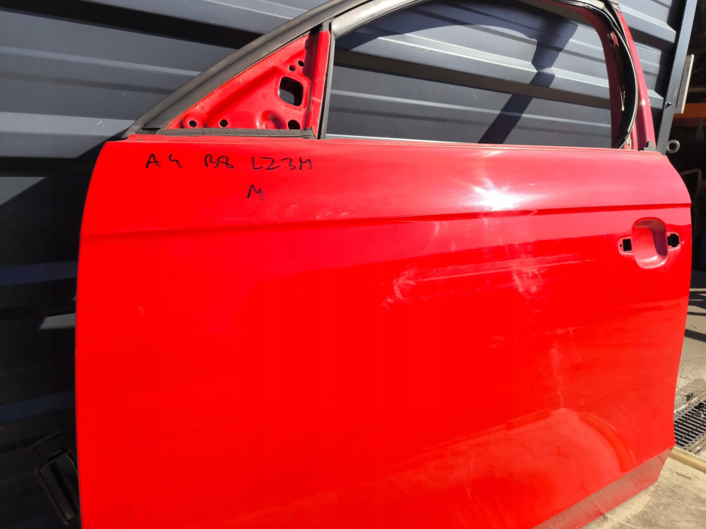 door left front AUDI A4 B8 LZ3M sedan AVANT KOMBI 2008-2016 !!!