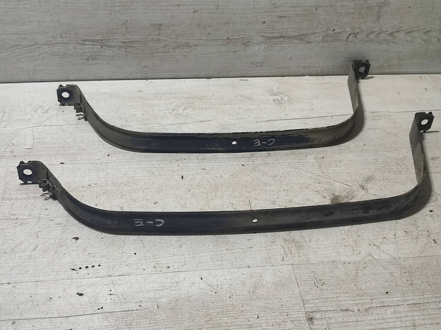 Opel Corsa E 2018 Halter Behälter