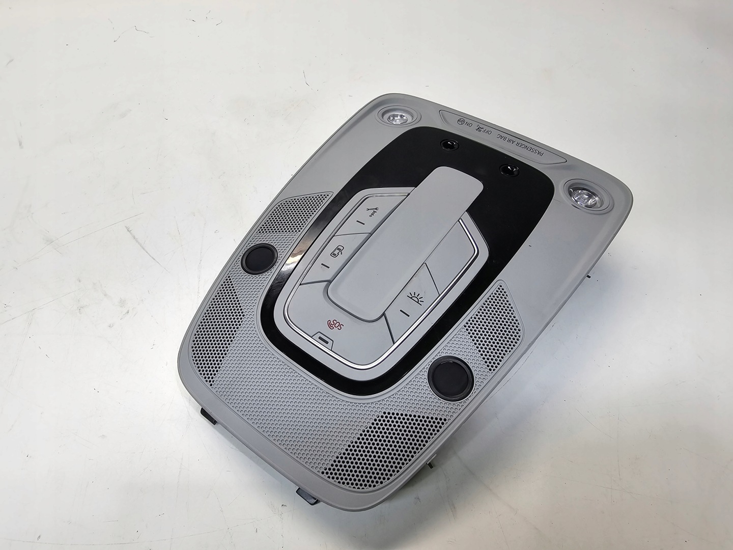 light OSWIETLENIE cabs AUDI A4 B9 A5 8W A6 C8 4K0947135AE