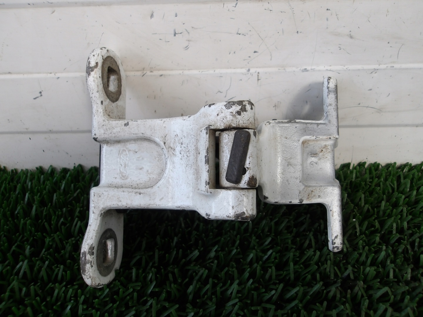TRANSIT COURIER MK2 14- hinge door rear right