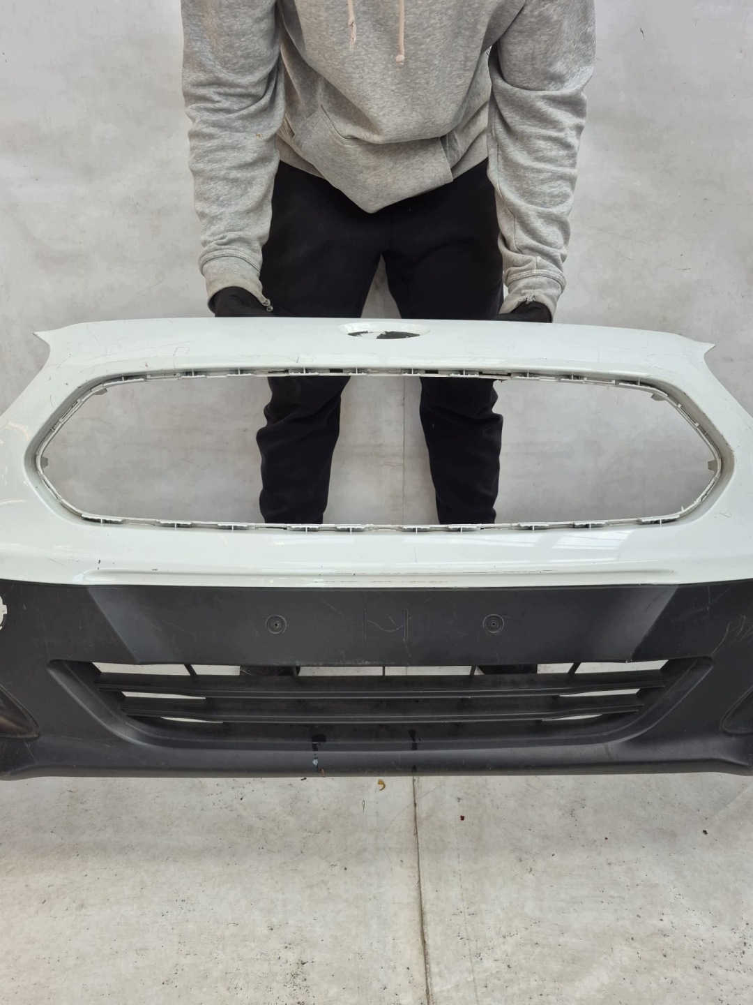 FORD TRANSIT COURIER and 1 MK1 14-17 bumper front front