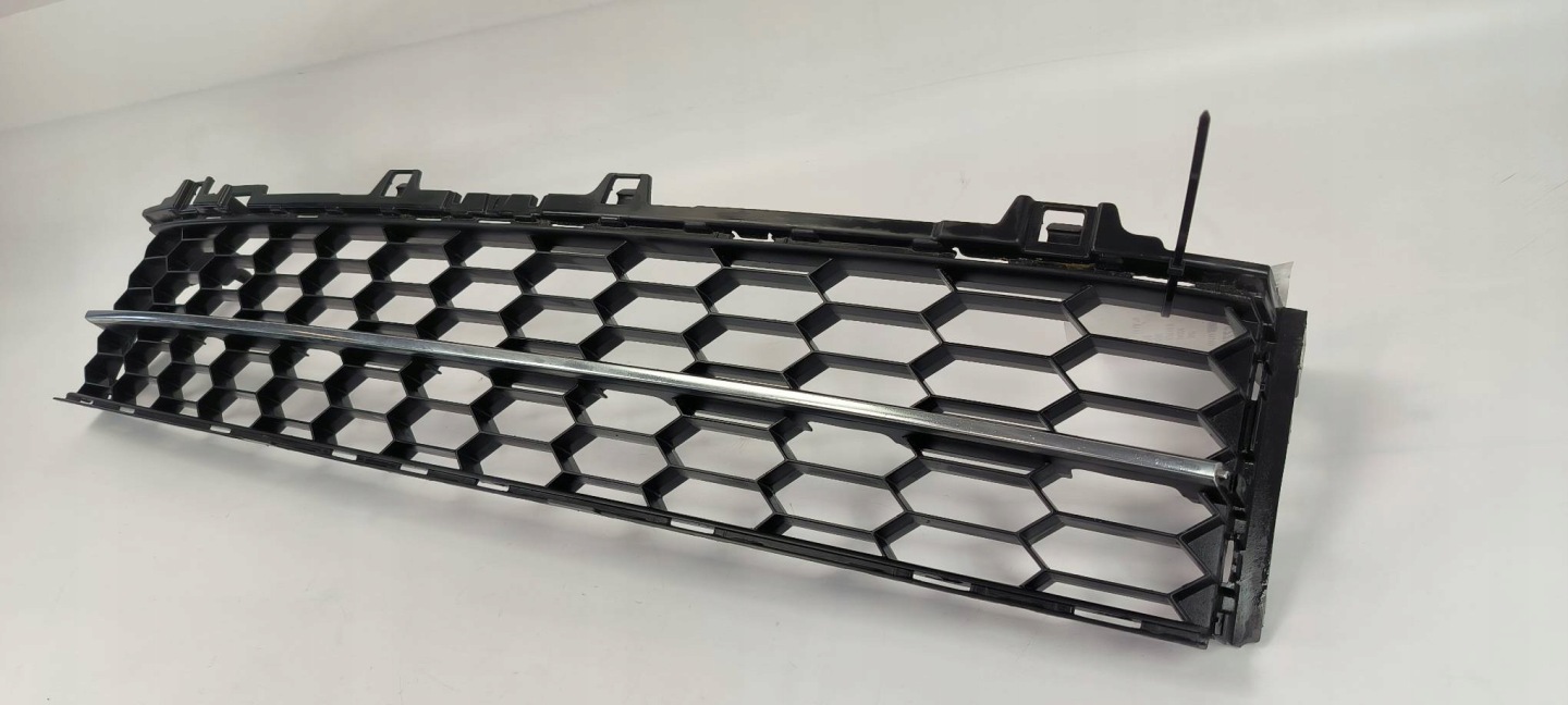 grid of a bumper SKODA SUPERB III