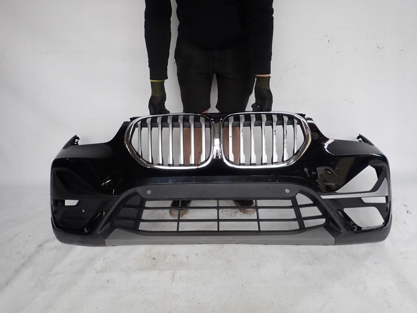 BMW X1 F48 LCI LIFT 19- bumper front front PDC