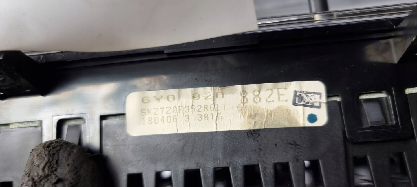 dials clock 6Y0920882E SKODA FABIA and