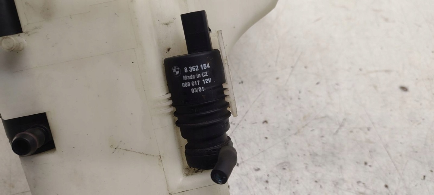 Behälter Spritzdüse Behälter BMW E46 LIFT 318i