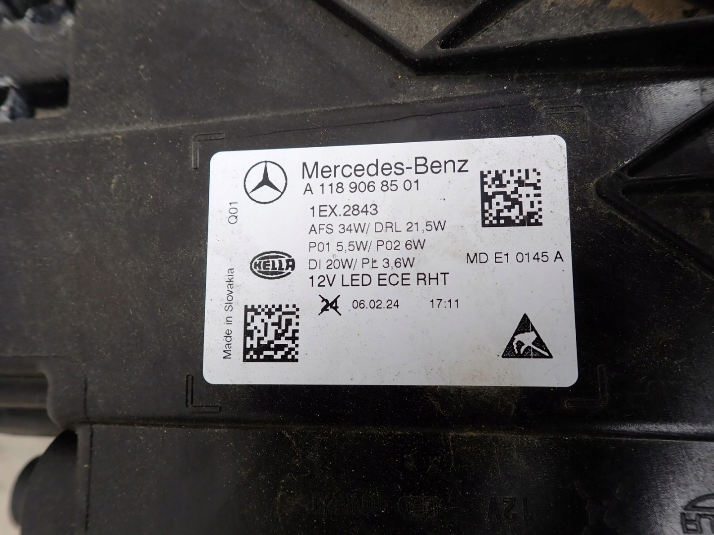light left REFLEKTOR left FULL LED MERCEDES CLA 118 2019- A1189068501