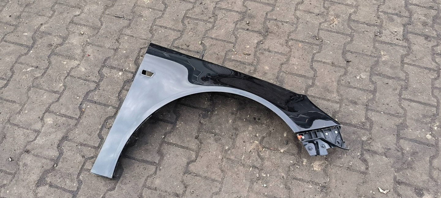 fender right front GAR OPEL INSIGNIA A LIFT
