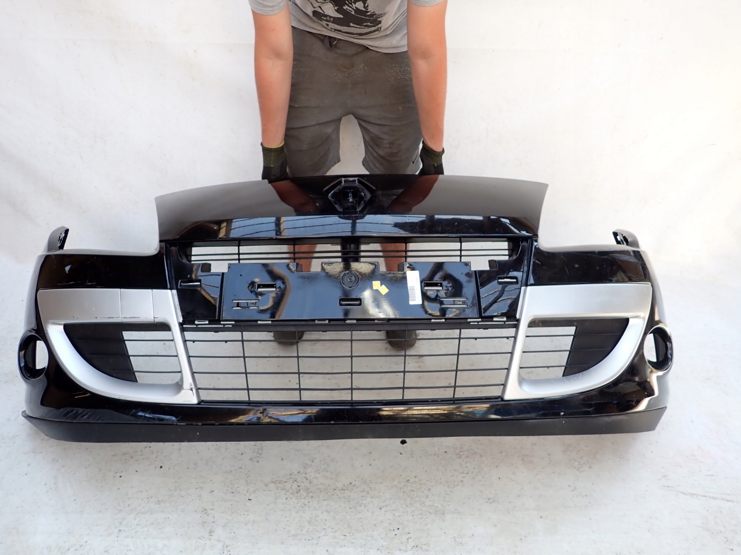 RENAULT SCENIC III 09- bumper front front KROTKI