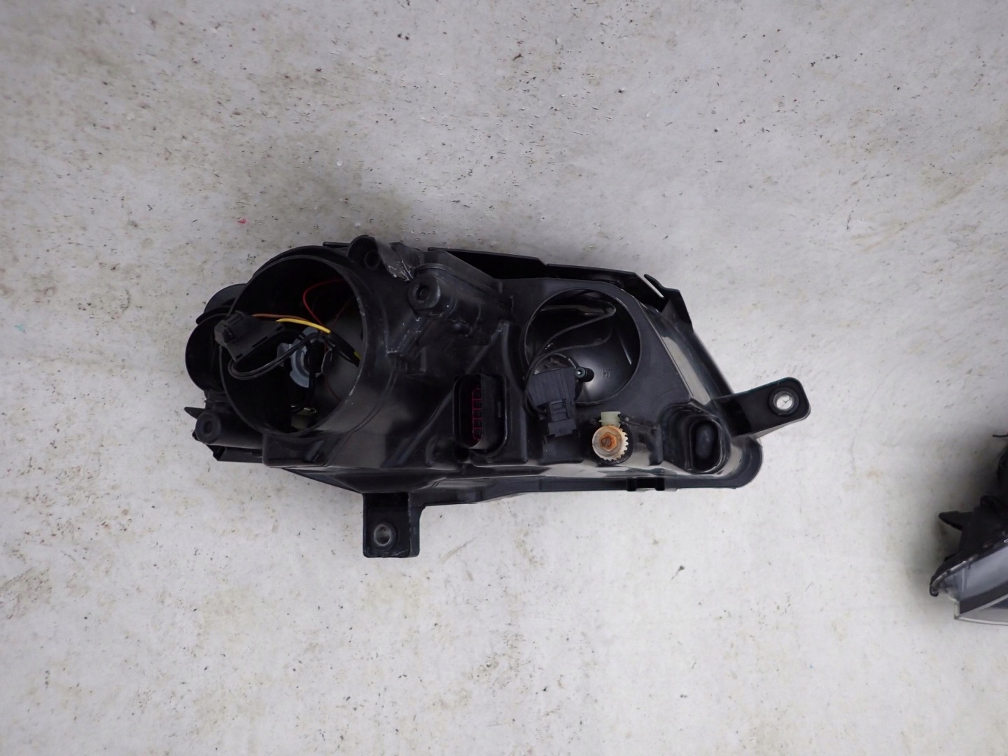 VW PASSAT B6 05-10 light front front left