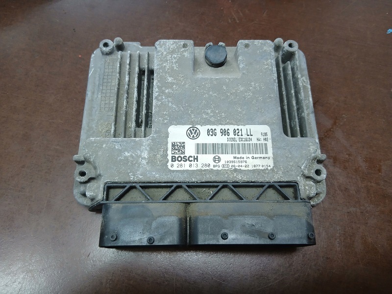 control unit ECU engine VW SEAT 03G906021LL