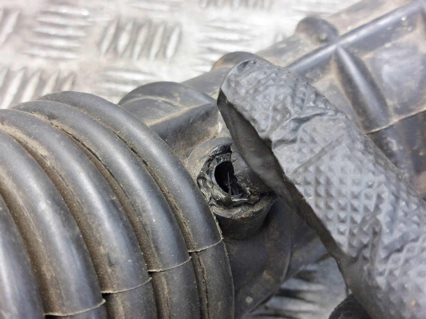 Gehäuse filter luft + rohr DOLOT HONDA ACCORD VI F18B2