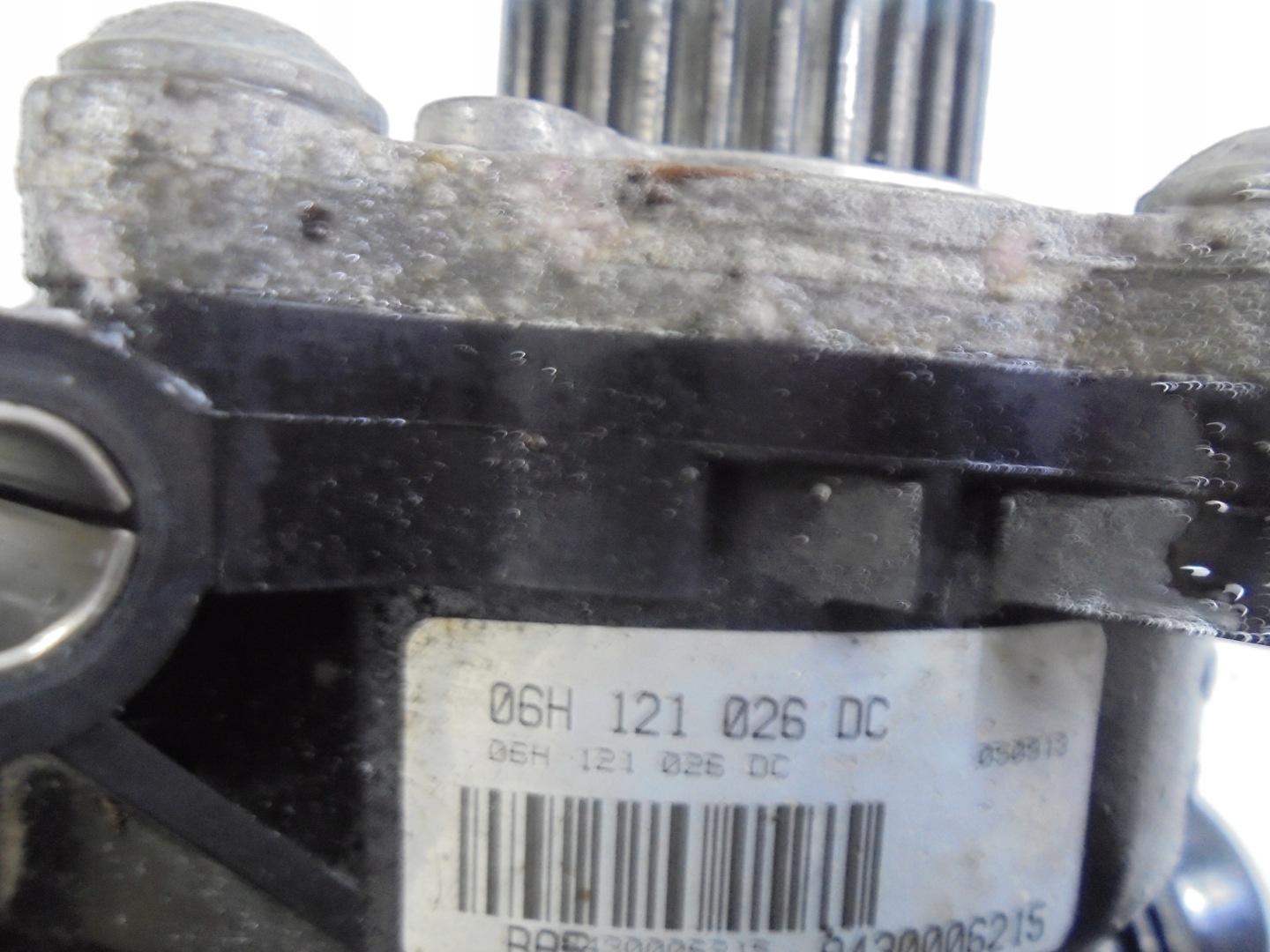 AUDI A4 B8 8K A5 WATER PUMP 07-14R