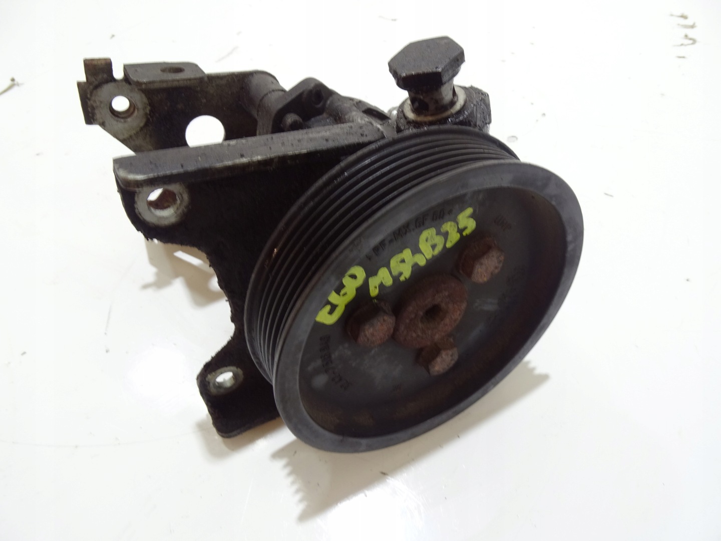 Pompa servosterzo BMW E60 E61 M54B25 6766190 (4817774)
