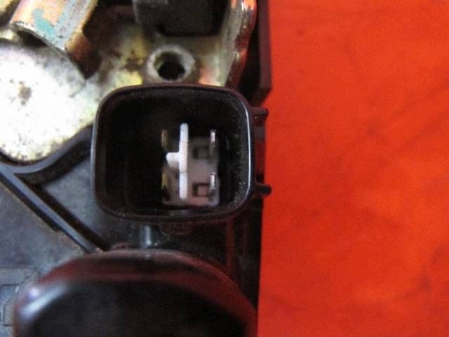 Chrysler PT Cruiser lock door left front front 4 PIN EUROPA
