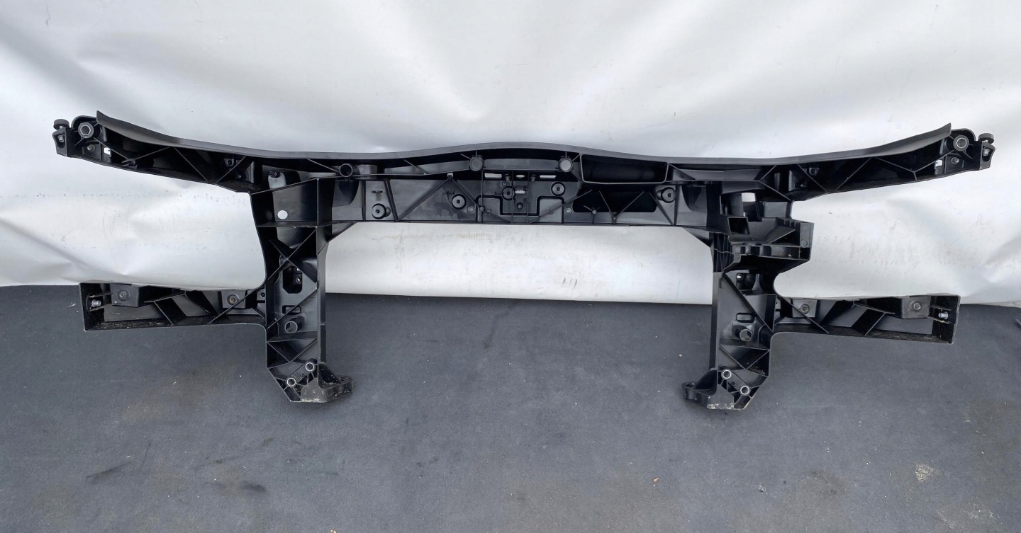 SPRINTER 907 2.2 17- pillar iron support panel for radiators original 9078805600