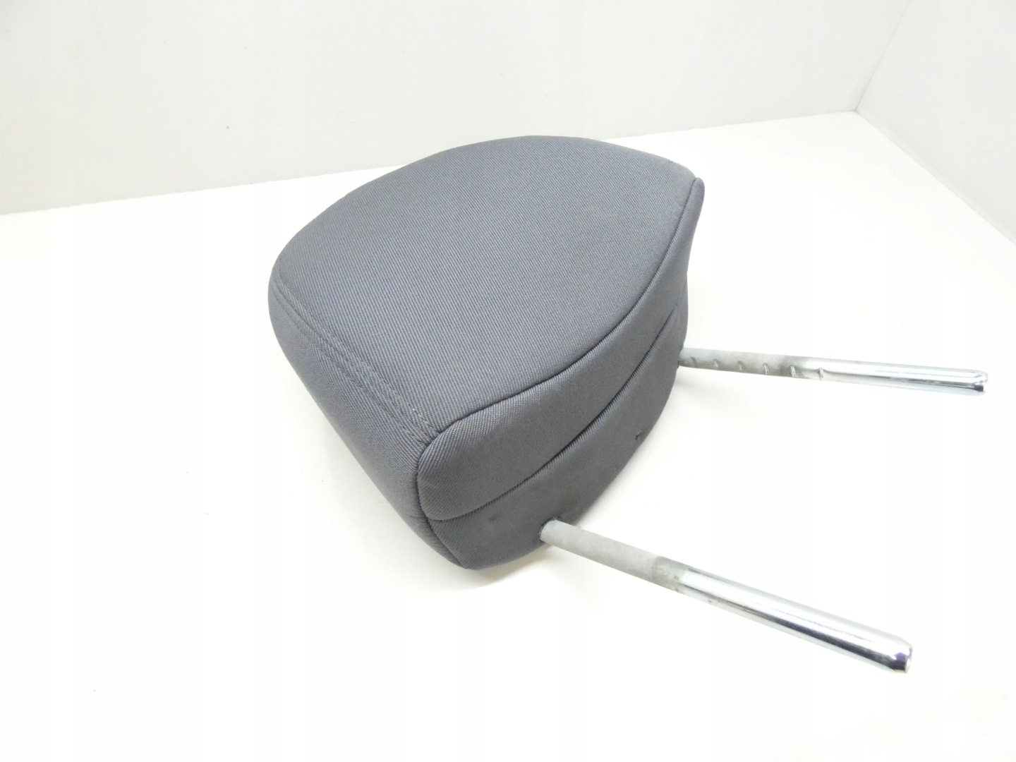 rest seat front left right NISSAN PRIMERA P12 02-07